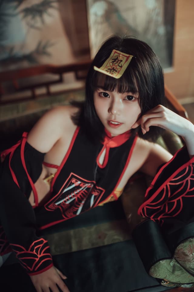 小僵尸 Little Zombie 写真集