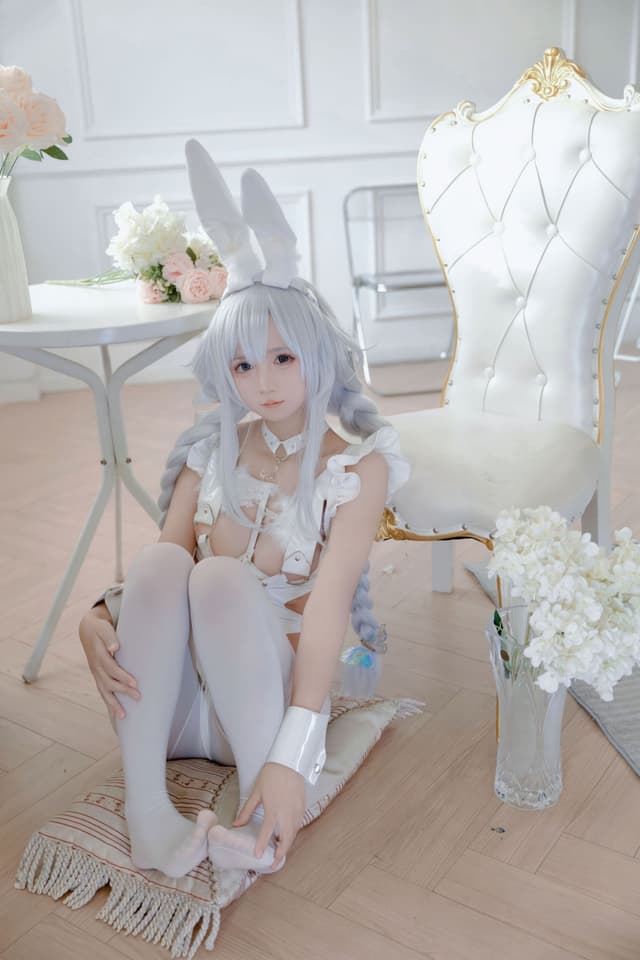 碧蓝航线 恶毒 白兔