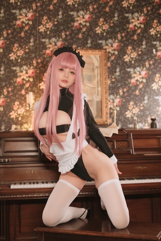 复古女仆