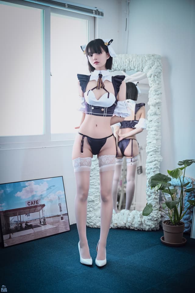 [BLUECAKE] Maid Cosplay 写真集