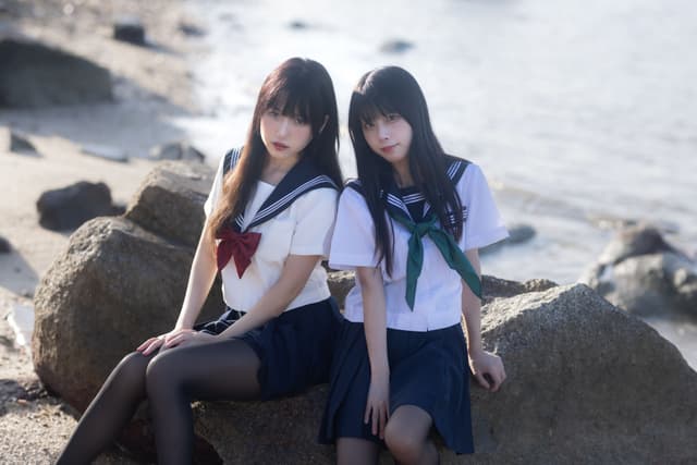 不呆猫&三無人型 水手服百合黑丝 51P1V