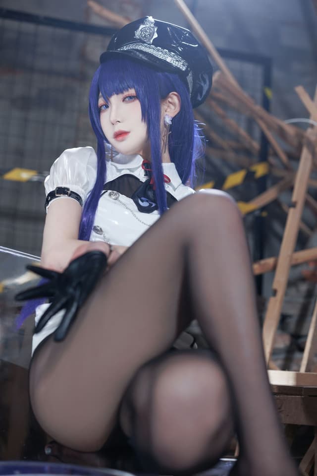雷电将军女警